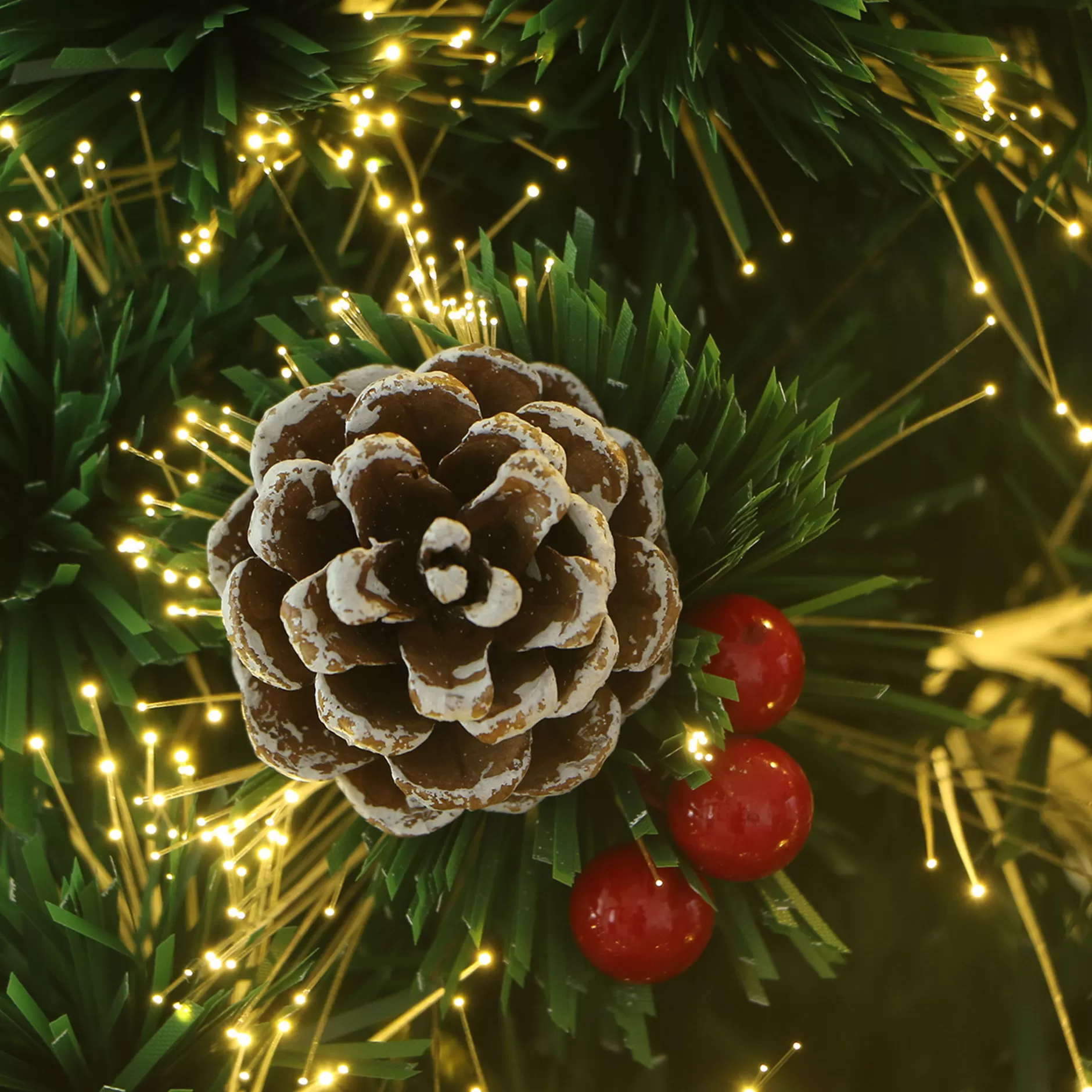 Cheap Ctp6Ft01 Pre-Lit Fiber Optic Artificial Christmas Pine Tree With Pinecones And Berry Clusters - 6 Foot Pre-Lit