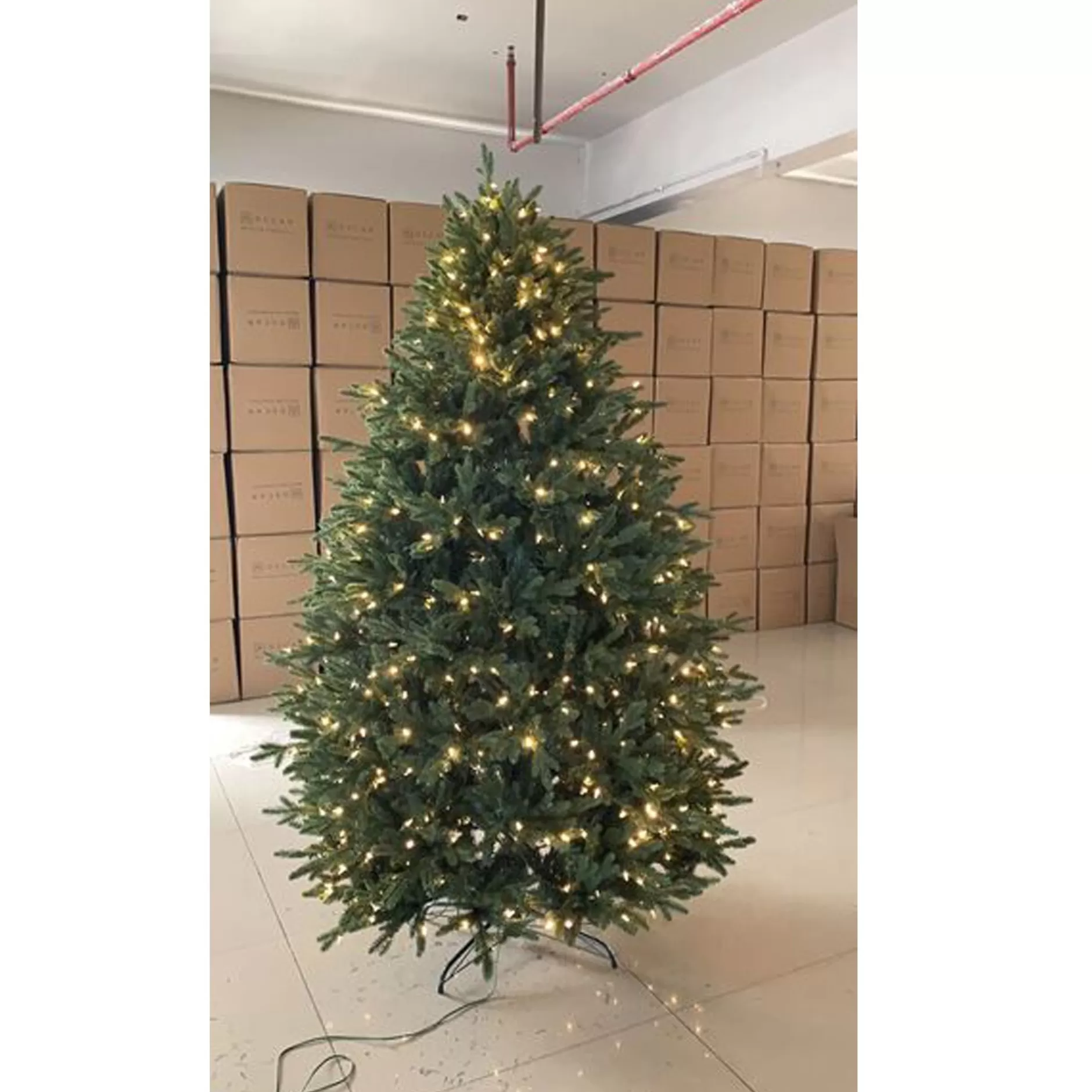 Best Sale 7.5' Green And Brown Pre-Lit Premium Pine Christmas Tree With Led Clear Lights Pre-Lit