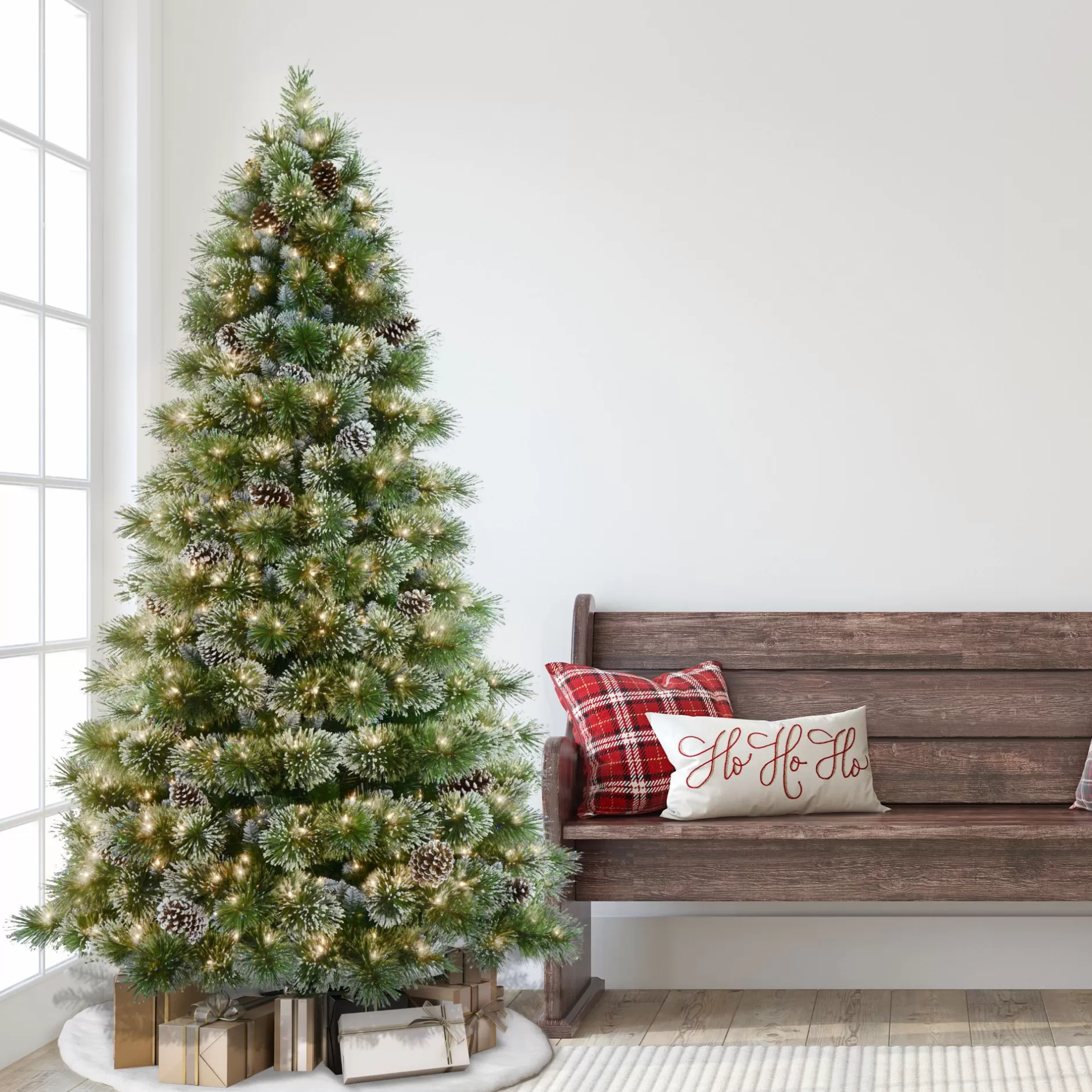 Outlet 7.5' Pre-Lit Medium Frosted Boulder Pine Artificial Christmas Tree, Clear Lights Flocked