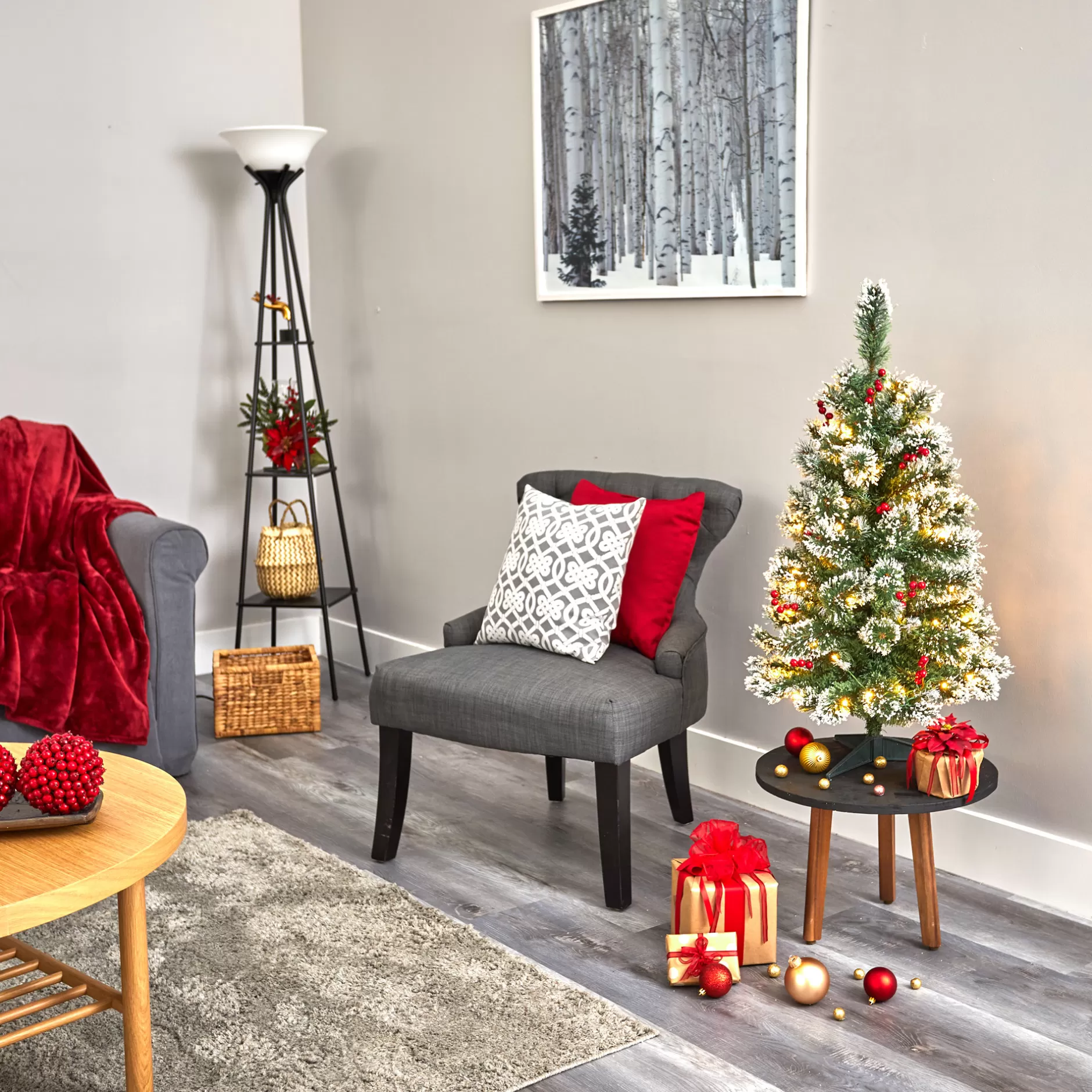 Discount 3' Pre-Lit Medium Frosted Swiss Pine With Berries Christmas Tree, Warm Clear Led Lights Pre-Lit