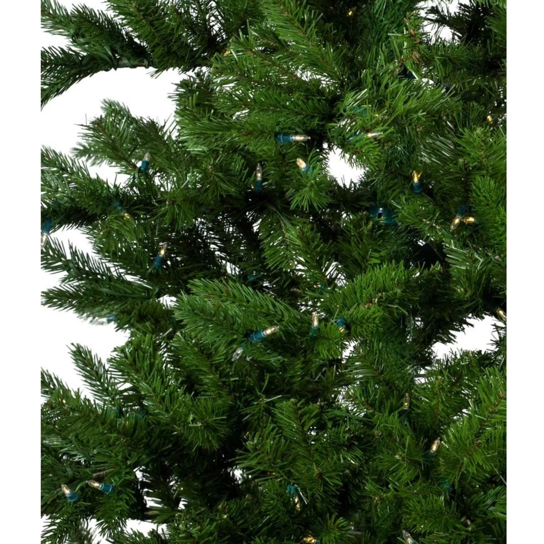 Outlet 9' Pre-Lit Natural Slim Green Artificial Christmas Tree - Clear Lights Pre-Lit