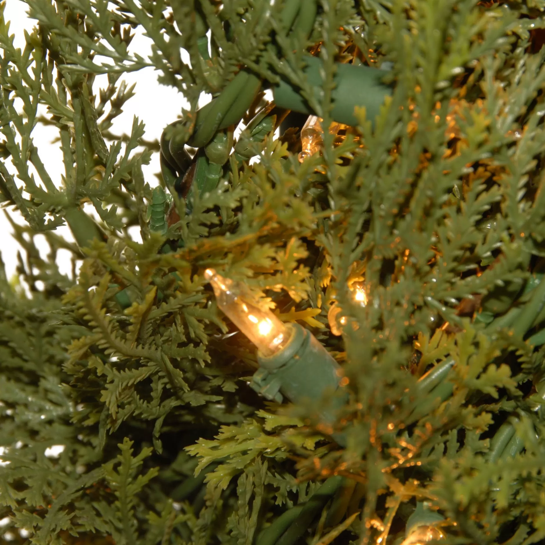 Flash Sale 4.5' Pre-Lit Potted Juniper Spiral Slim Artificial Christmas Tree - Clear Lights Potted