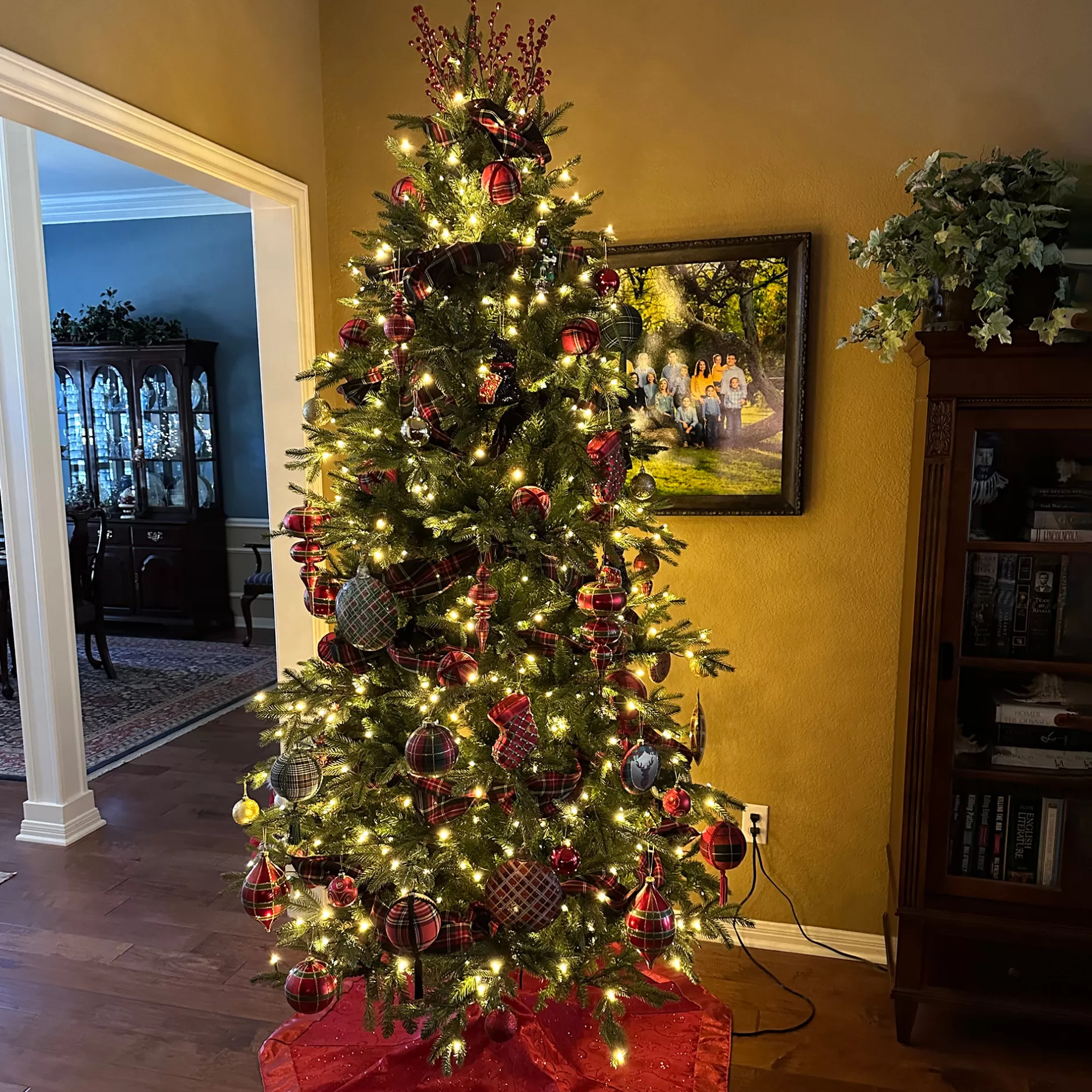 Fashion 7.5' Pre-Lit Slim Alaskan Deluxe Artificial Christmas Tree, Warm White Led Lights Pre-Lit